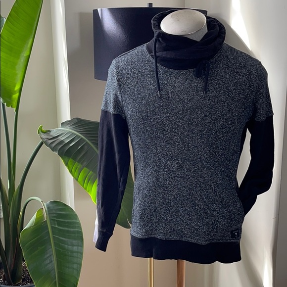 Guess cowell neck sweater - Picture 1 of 5